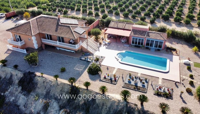 Te koop - Huis - Vrijstaande Villa - Benejuzar - Benejuzar Centro