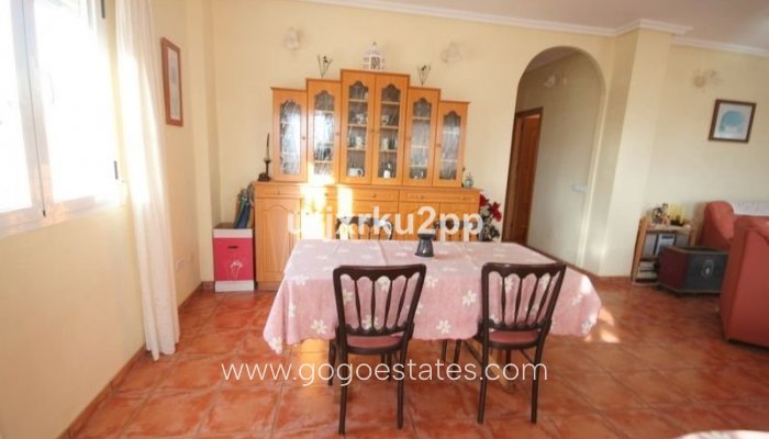 Te koop - Huis - Vrijstaande Villa - Torrevieja - Aguas Nuevas