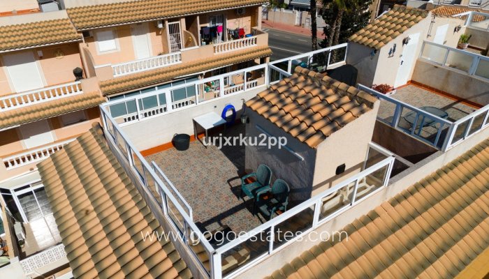 Te koop - Huis - Stadswoning - Torrevieja - Torrevieja Centro