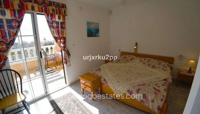 Te koop - Huis - Stadswoning - Torrevieja - Torrevieja Centro