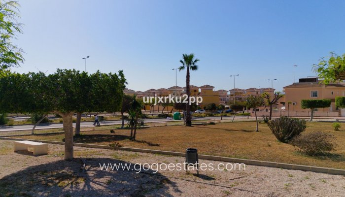 Te koop - Huis - Stadswoning - Torrevieja - Torrevieja Centro