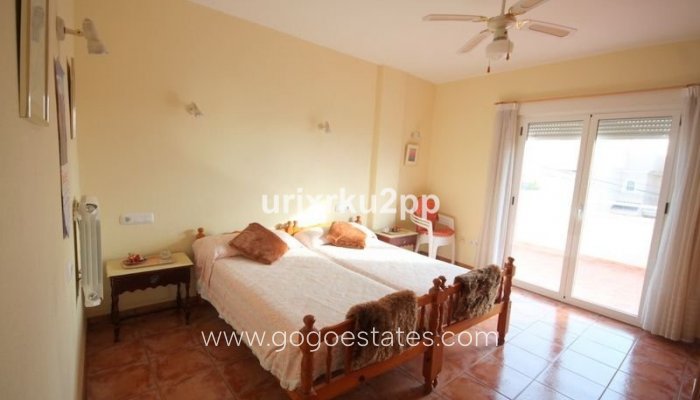 Te koop - Huis - Vrijstaande Villa - Torrevieja - Aguas Nuevas