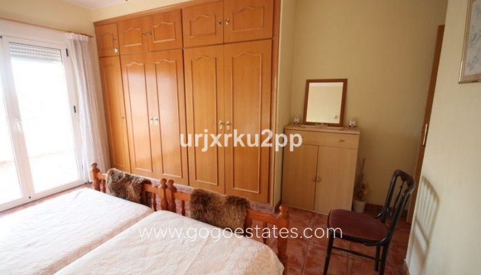 Te koop - Huis - Vrijstaande Villa - Torrevieja - Aguas Nuevas