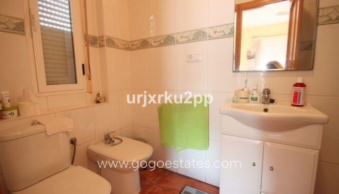 Te koop - Huis - Vrijstaande Villa - Torrevieja - Aguas Nuevas