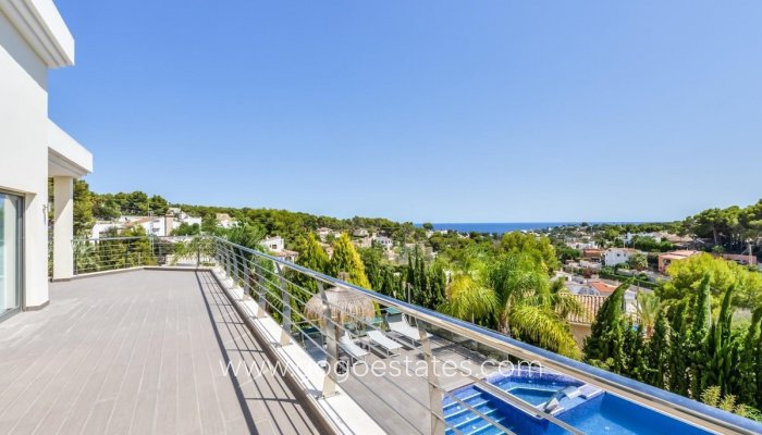 Te koop - Huis - Vrijstaande Villa - Benissa - Benissa Centro