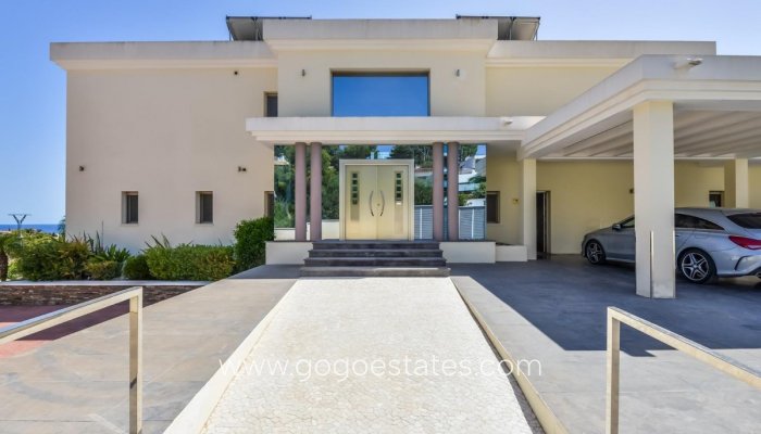 Te koop - Huis - Vrijstaande Villa - Benissa - Benissa Centro