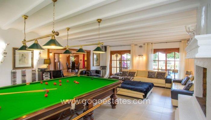 Te koop - Huis - Vrijstaande Villa - Calpe - Calpe Centro