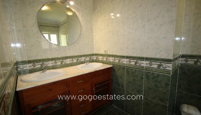 Te koop - Huis - Vrijstaande Villa - Calpe - Calpe Centro