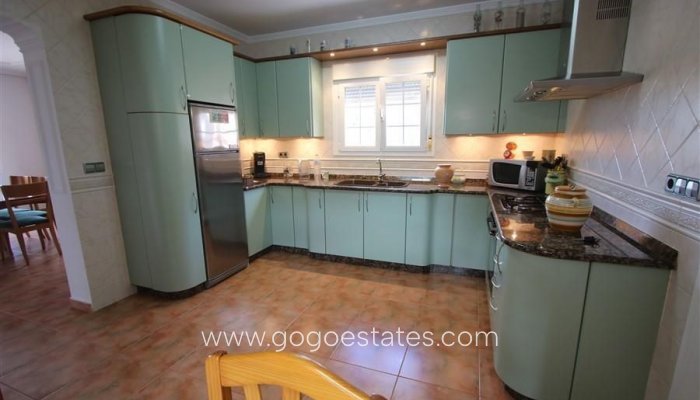 Te koop - Huis - Vrijstaande Villa - Pinoso - Los Pinos