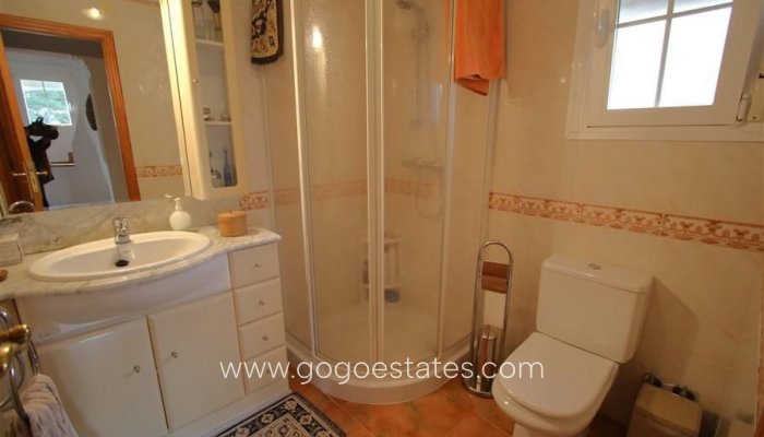 Te koop - Huis - Vrijstaande Villa - Pinoso - Los Pinos