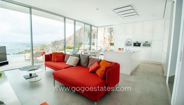 Te koop - Huis - Vrijstaande Villa - Calpe - Calpe Centro