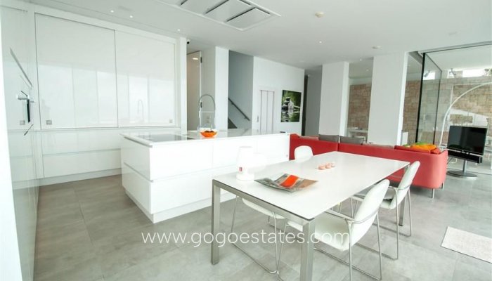 Te koop - Huis - Vrijstaande Villa - Calpe - Calpe Centro