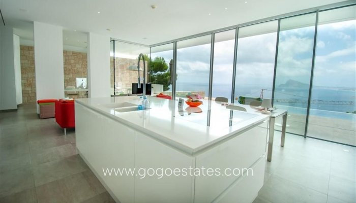 Te koop - Huis - Vrijstaande Villa - Calpe - Calpe Centro