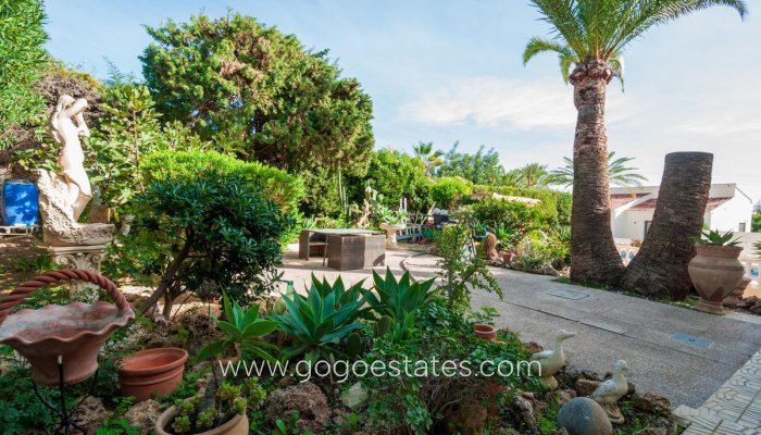 Te koop - Huis - Vrijstaande Villa - Calpe - Calpe Centro