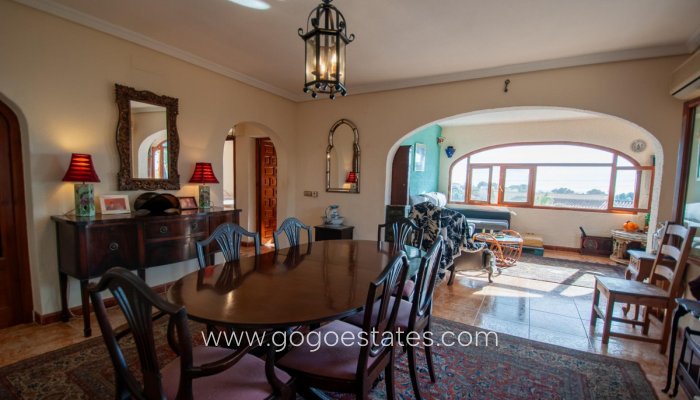 Te koop - Huis - Vrijstaande Villa - Calpe - Calpe Centro