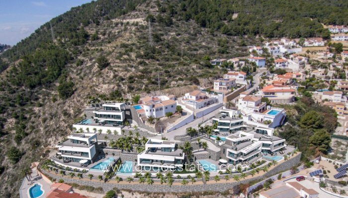 Te koop - Huis - Vrijstaande Villa - Calpe - Calpe Centro