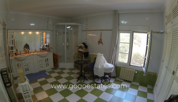 Te koop - Huis - Vrijstaande Villa - Dénia - Denia Centro