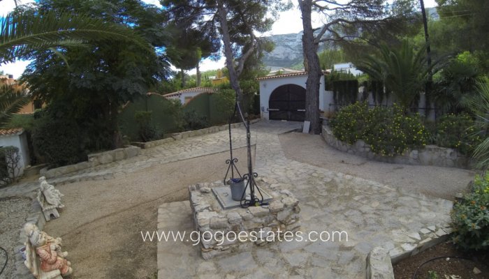 Te koop - Huis - Vrijstaande Villa - Dénia - Denia Centro