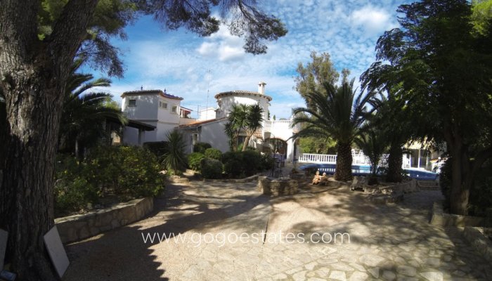 Te koop - Huis - Vrijstaande Villa - Dénia - Denia Centro