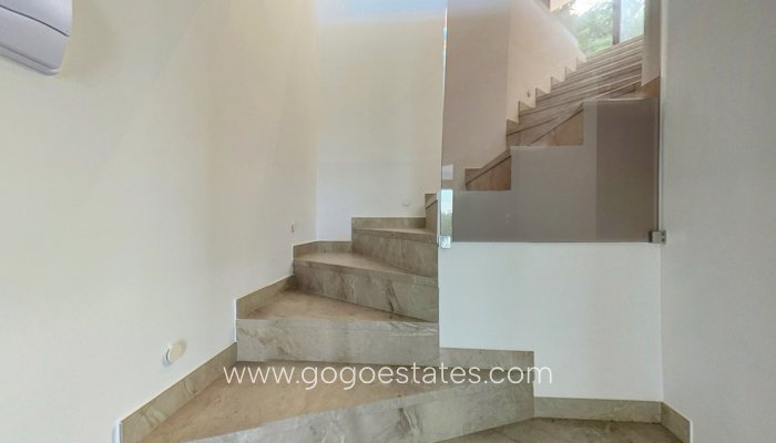 Te koop - Huis - Vrijstaande Villa - Dénia - Denia Centro