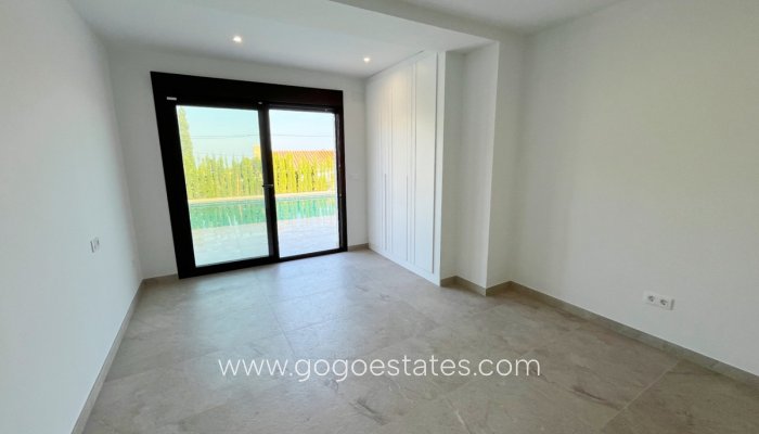 Te koop - Huis - Vrijstaande Villa - Dénia - Denia Centro