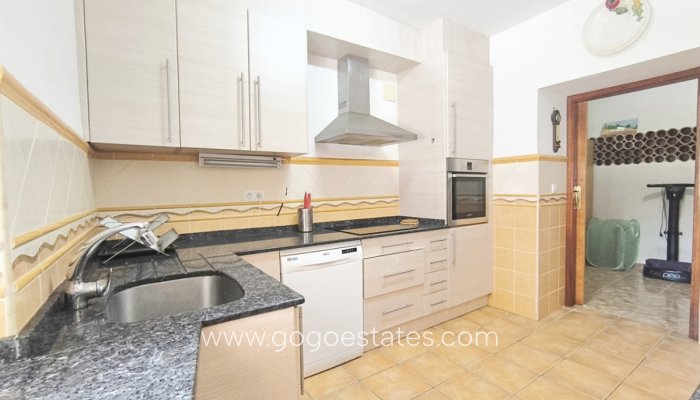 Te koop - Huis - Vrijstaande Villa - Parcent