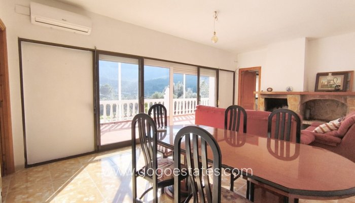 Te koop - Huis - Vrijstaande Villa - Parcent