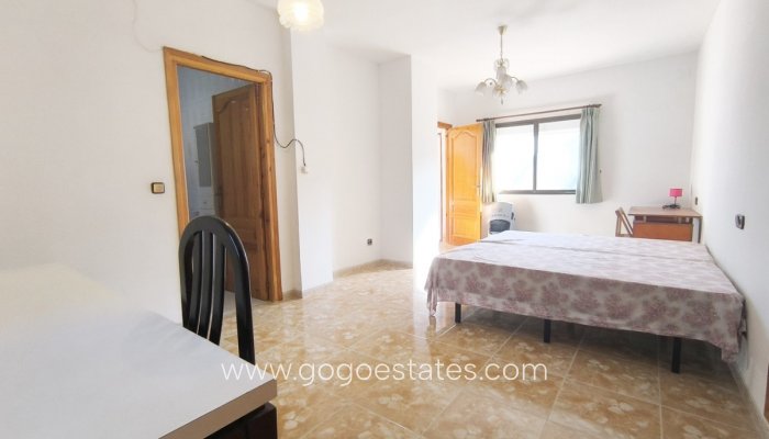 Te koop - Huis - Vrijstaande Villa - Parcent