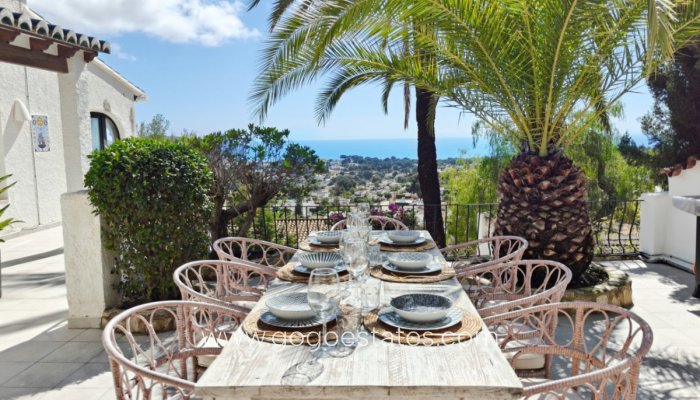 Te koop - Huis - Vrijstaande Villa - Teulada - Moraira