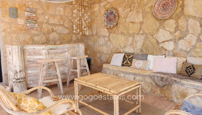 Te koop - Huis - Vrijstaande Villa - Teulada - Moraira