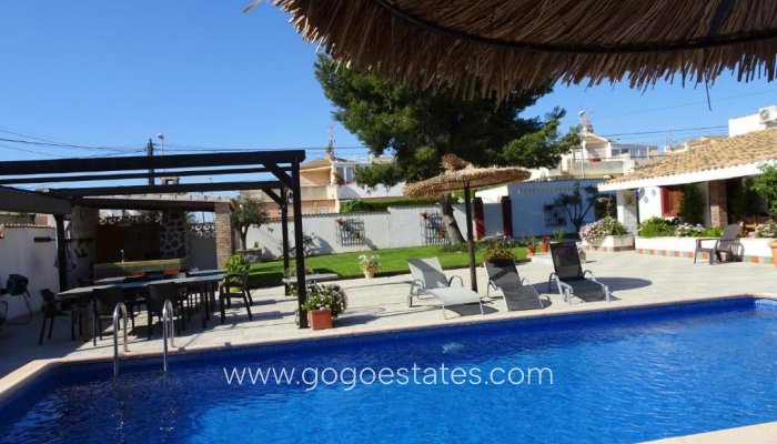 Te koop - Huis - Vrijstaande Villa - Orihuela - Lomas de Cabo Roig