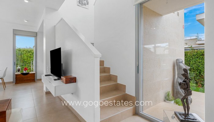 Te koop - Huis - Vrijstaande Villa - Orihuela - Vista Bella Golf