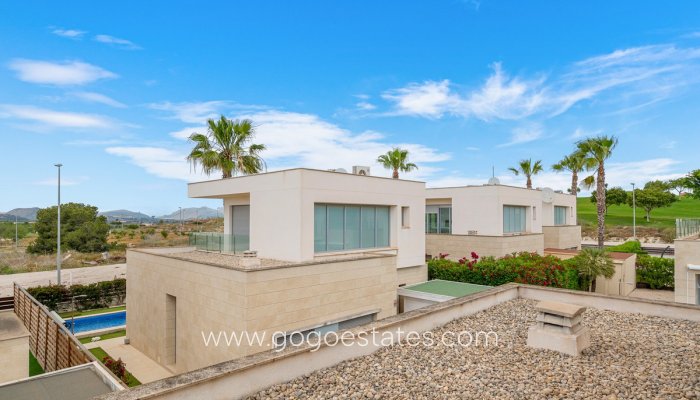 Te koop - Huis - Vrijstaande Villa - Orihuela - Vista Bella Golf