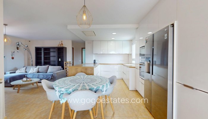 Te koop - Huis - Vrijstaande Villa - Orihuela - La Zenia