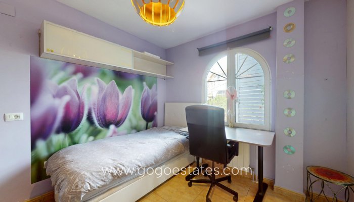 Te koop - Huis - Vrijstaande Villa - Orihuela - La Zenia