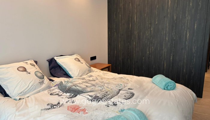 Te koop - Huis - Vrijstaande Villa - Algorfa - La finca golf