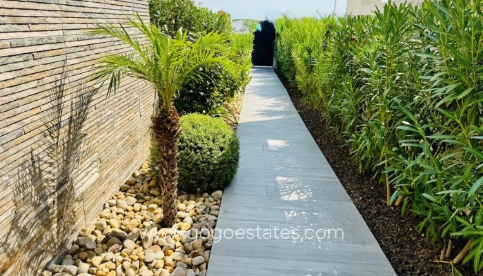 Te koop - Huis - Vrijstaande Villa - Algorfa - La finca golf