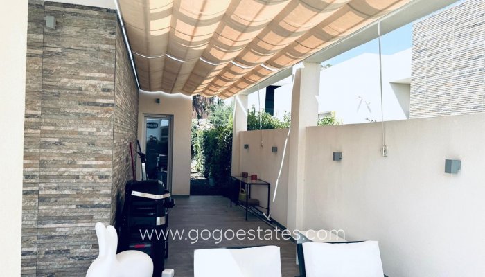 Te koop - Huis - Vrijstaande Villa - Algorfa - La finca golf