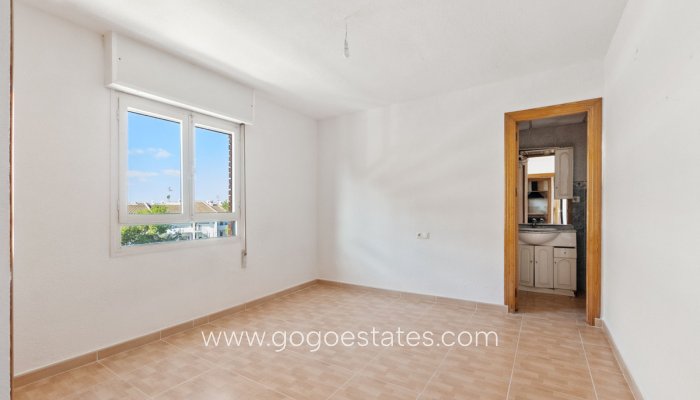 Te koop - Appartement - Appartement op de middelste verdieping - Orihuela - Rocio del Mar
