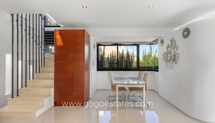 Revente - Maison - Villa Individuelle - Orihuela - La Zenia