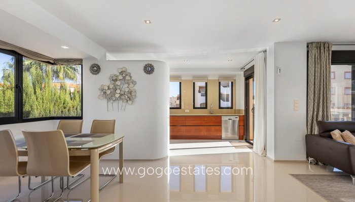 Revente - Maison - Villa Individuelle - Orihuela - La Zenia