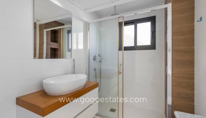 Revente - Maison - Villa Individuelle - Orihuela - La Zenia