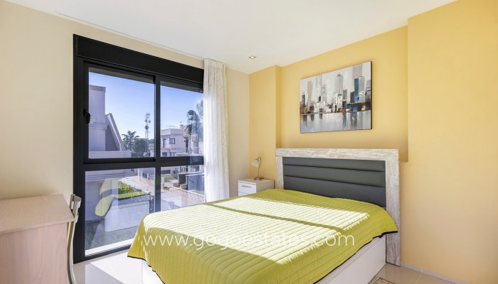 Revente - Maison - Villa Individuelle - Orihuela - La Zenia