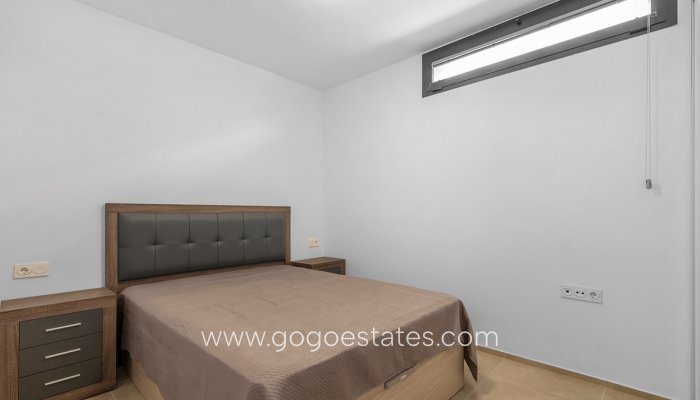 Revente - Maison - Villa Individuelle - Orihuela - La Zenia