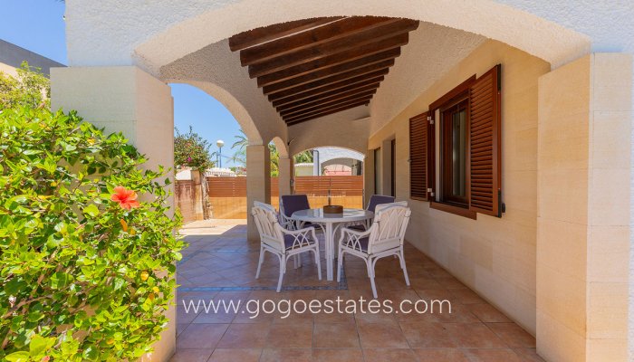 Te koop - Huis - Vrijstaande Villa - Orihuela - Punta Prima