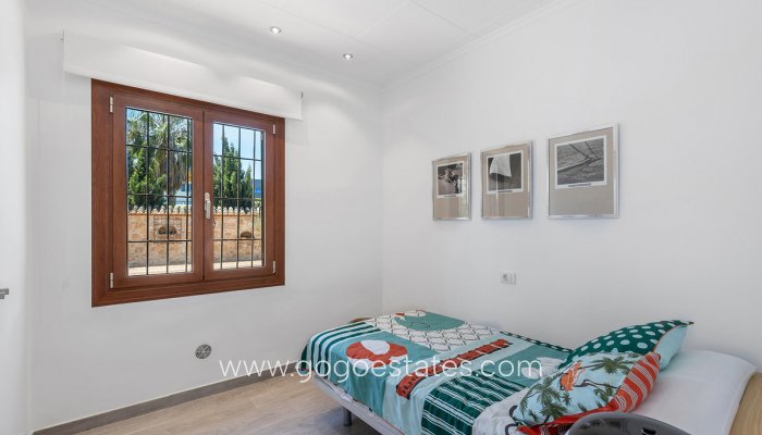 Te koop - Huis - Vrijstaande Villa - Orihuela - Punta Prima