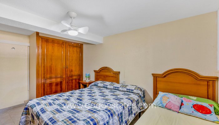 Te koop - Huis - Vrijstaande Villa - Orihuela - Rocio del Mar