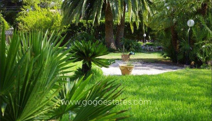 Te koop - Huis - Vrijstaande Villa - Dénia - Denia Centro