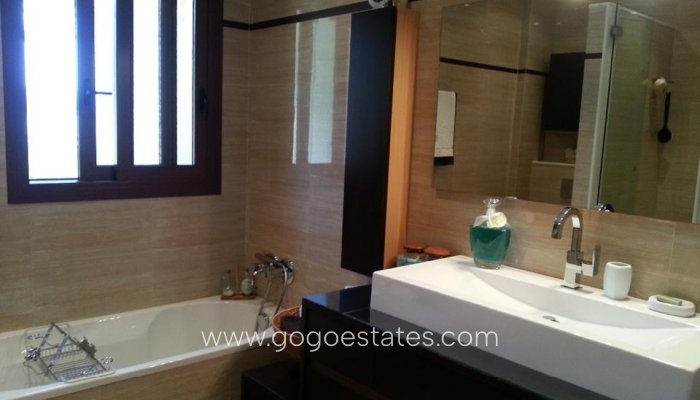 Te koop - Huis - Vrijstaande Villa - Pedreguer - Pedreguer Centro