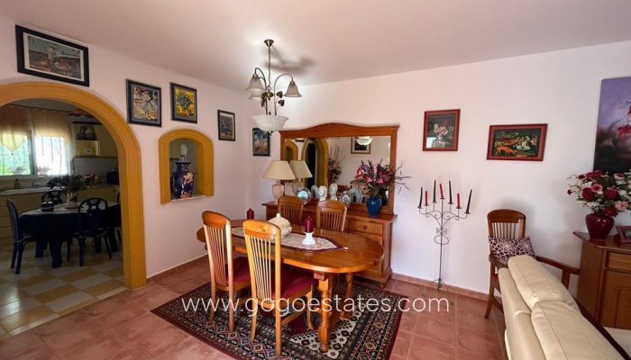 Te koop - Huis - Vrijstaande Villa - Rafol de Almunia